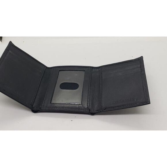 Van Heusen Black Wallet Genuine Leather Bifold Unused NWOT card Slots - Picture 3 of 7